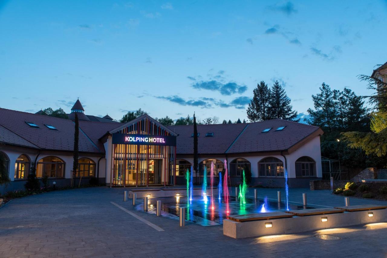 Kolping Family Resort Hévíz Екстериор снимка
