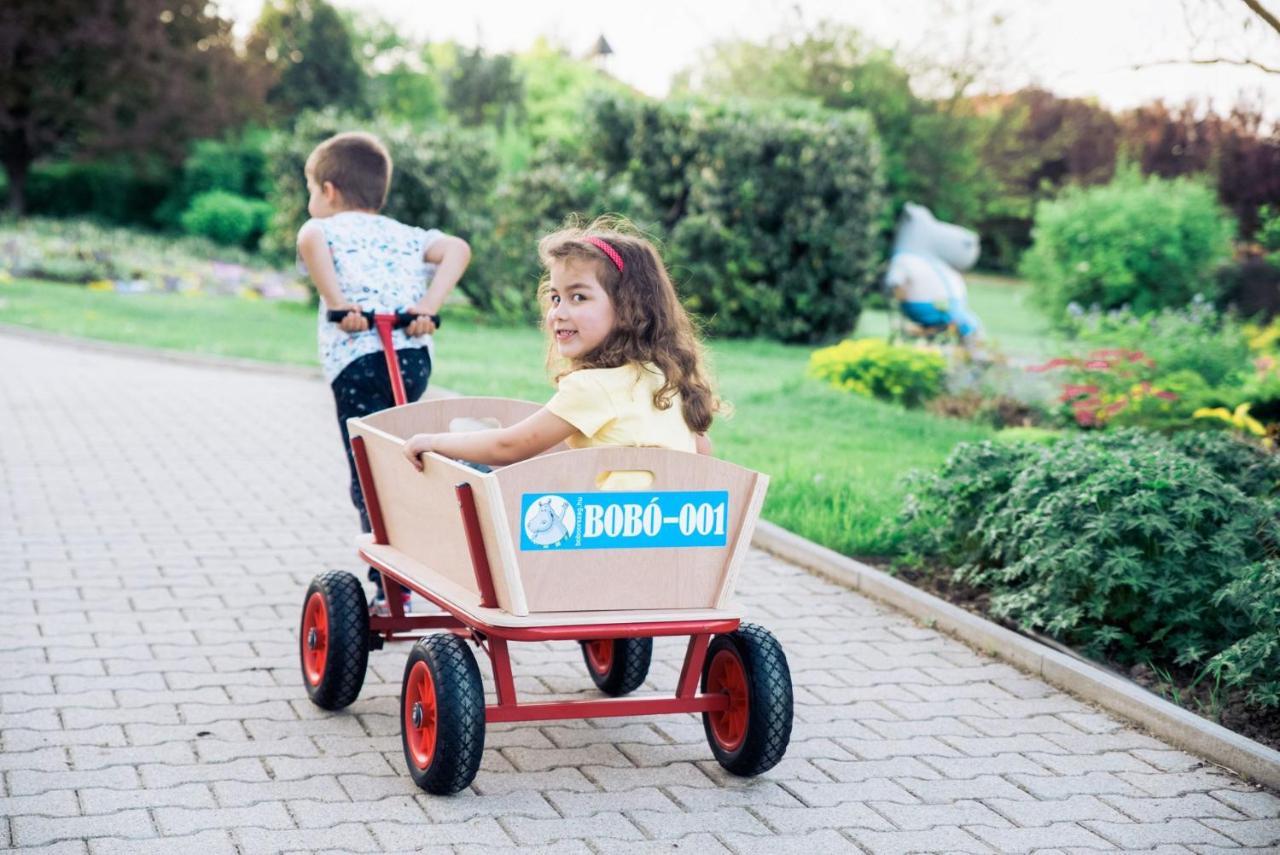 Kolping Family Resort Hévíz Екстериор снимка