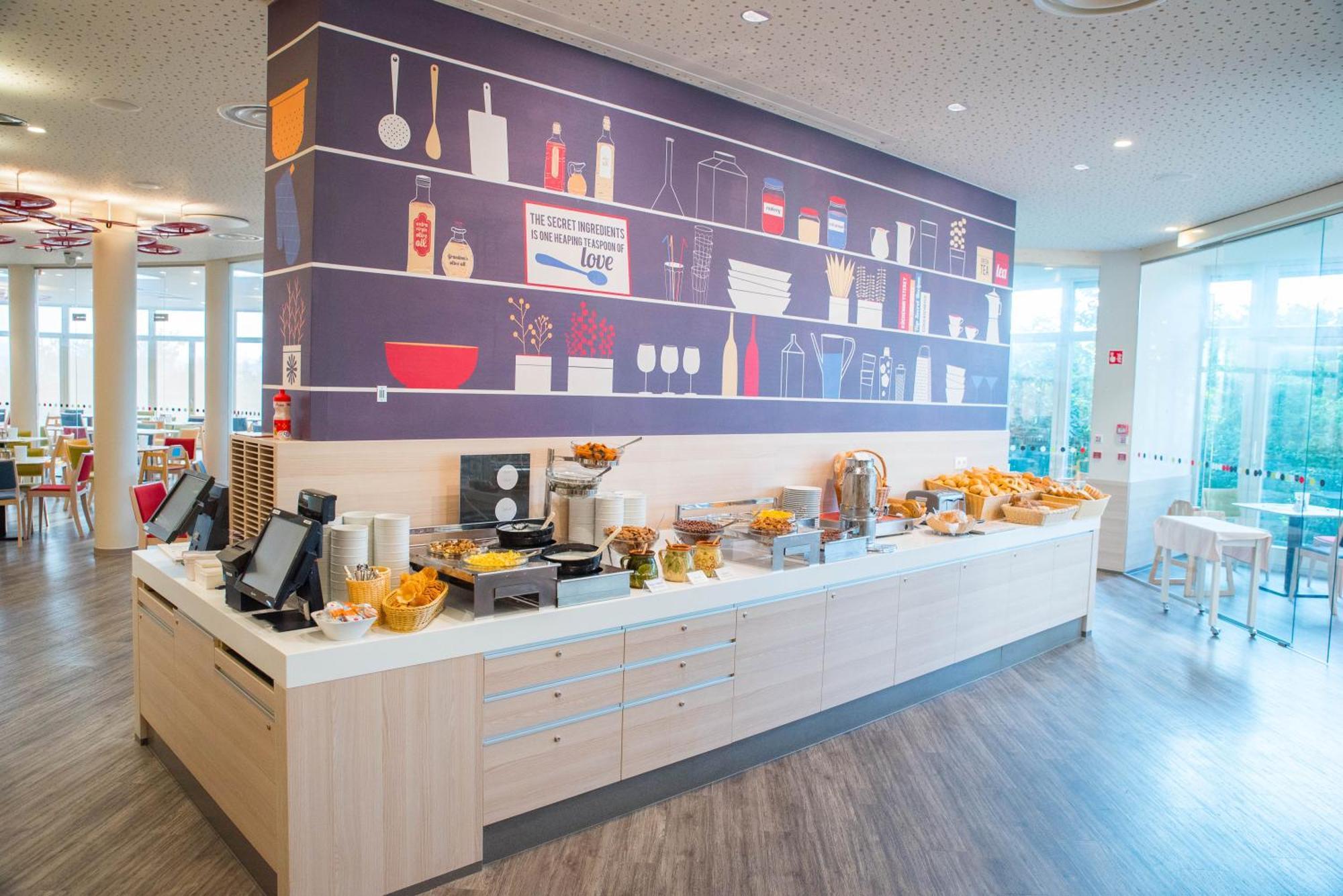 Kolping Family Resort Hévíz Екстериор снимка