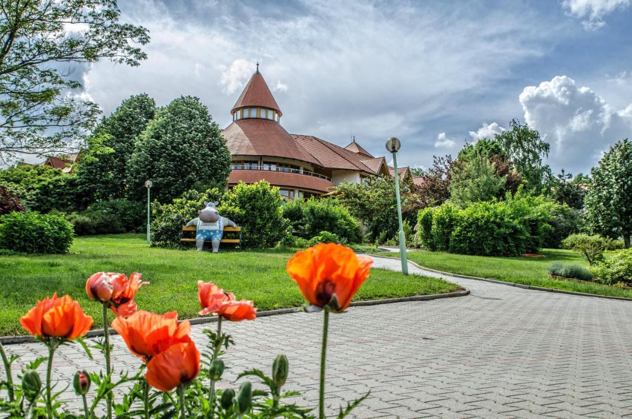 Kolping Family Resort Hévíz Екстериор снимка